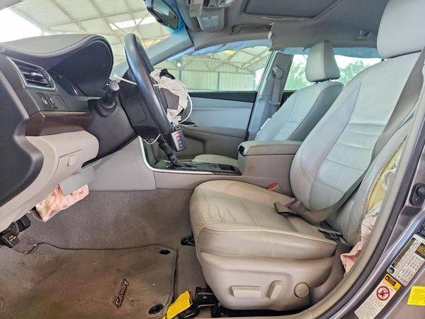 2017 TOYOTA CAMRY LE/SE/XLE/XSE — DENT