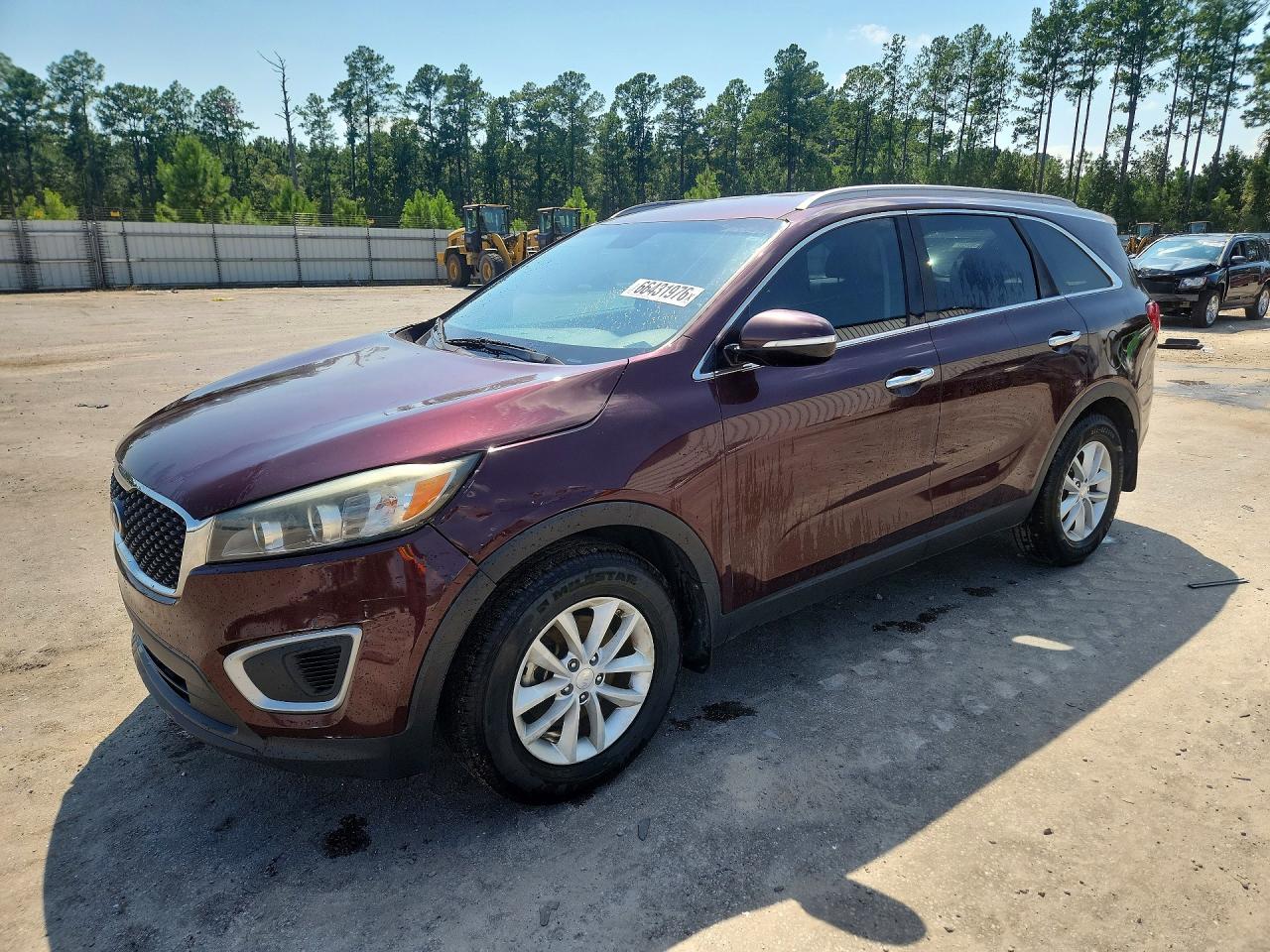 2017 KIA SORENTO L, LX