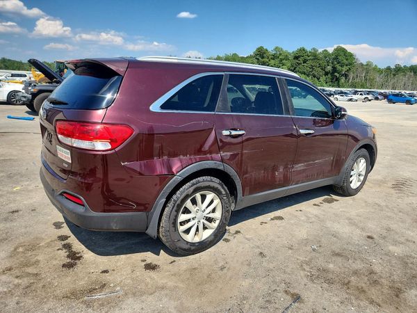 2017 KIA SORENTO L, LX