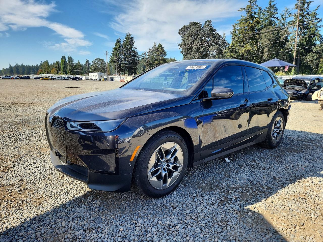 2022 BMW IX xDrive50i