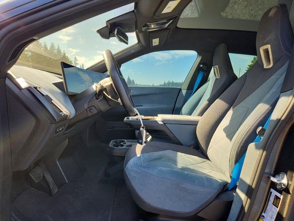 2022 BMW IX xDrive50i