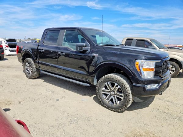 2022 FORD F150 SuperCrew — Passenger 3/4