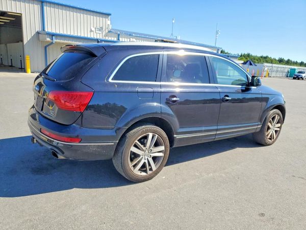 2015 AUDI Q7 Premium Plus