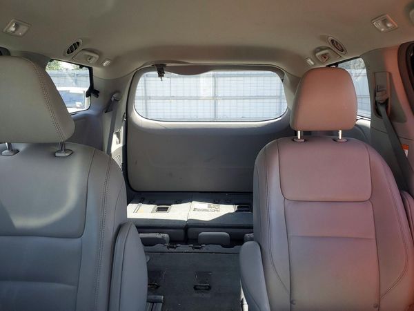 2019 TOYOTA SIENNA