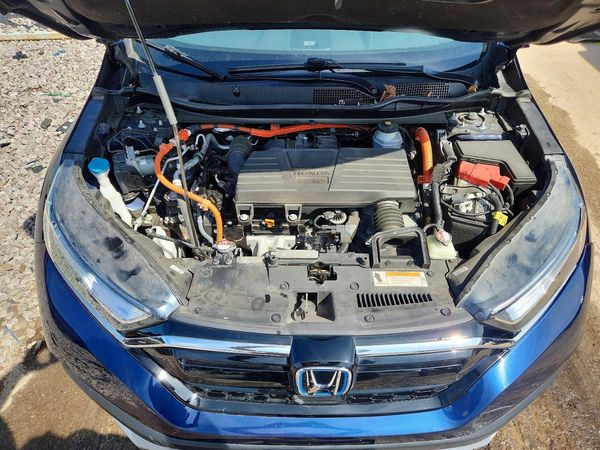 2021 HONDA CR-V HYBRID EX — Engine bay