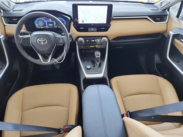 2025 TOYOTA RAV4