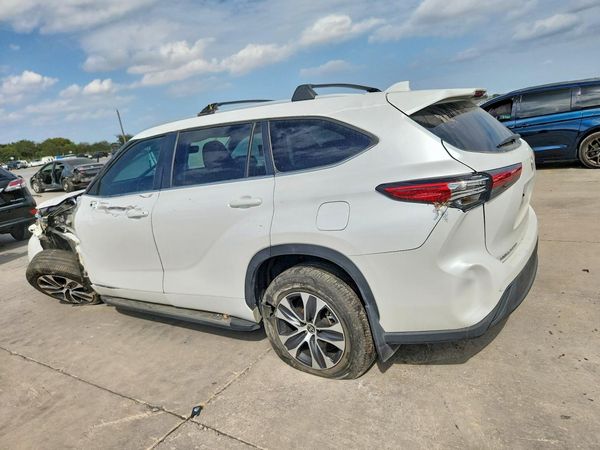 2023 TOYOTA HIGHLANDER