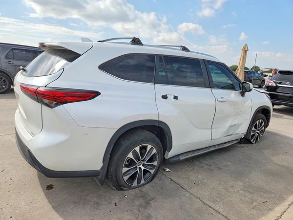 2023 TOYOTA HIGHLANDER