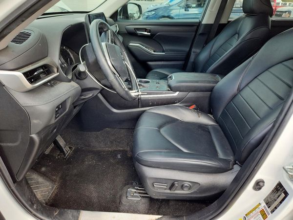 2023 TOYOTA HIGHLANDER