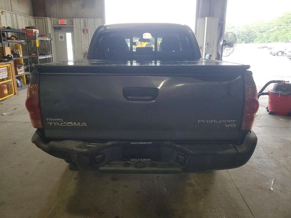 2013 TOYOTA TACOMA Delux