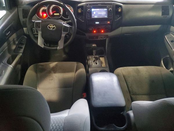 2013 TOYOTA TACOMA Delux