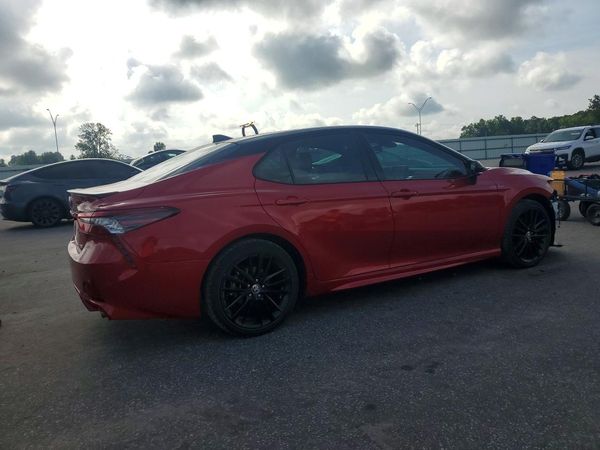 2022 TOYOTA CAMRY XSE