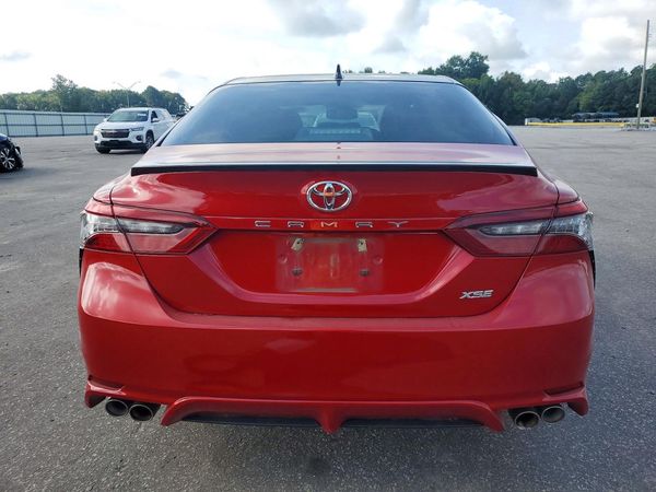 2022 TOYOTA CAMRY XSE