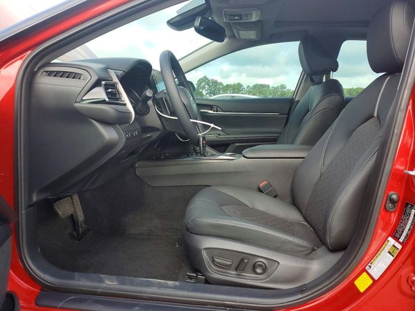 2022 TOYOTA CAMRY XSE