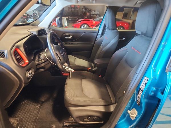 2021 JEEP RENEGADE Trailhawk