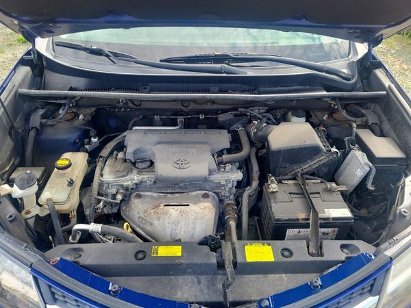 2015 TOYOTA RAV4 XLE (M Grade)