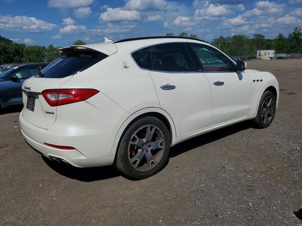 2017 MASERATI LEVANTE