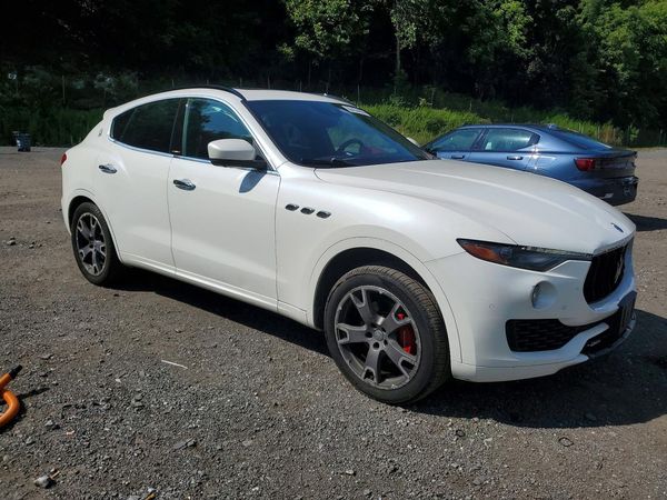 2017 MASERATI LEVANTE