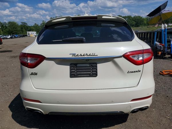2017 MASERATI LEVANTE