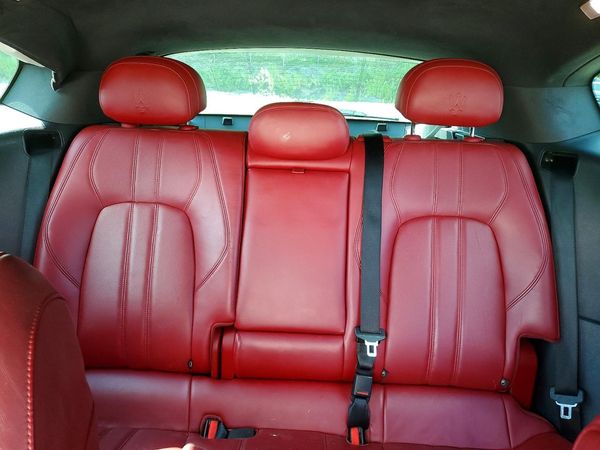 2017 MASERATI LEVANTE