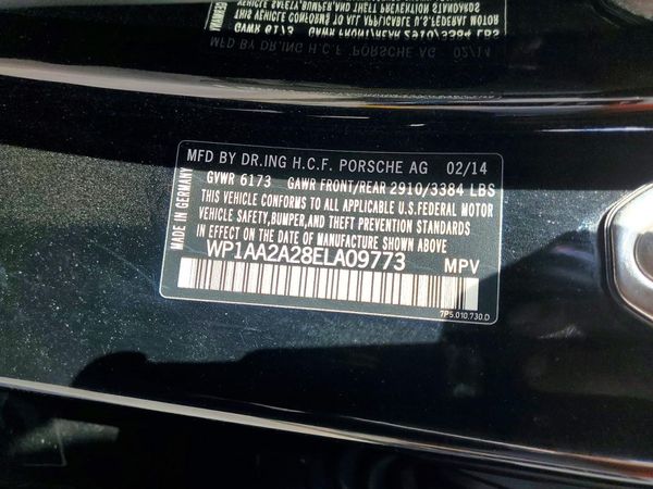 2014 PORSCHE CAYENNE