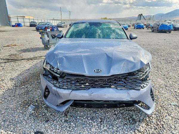 2021 KIA K5