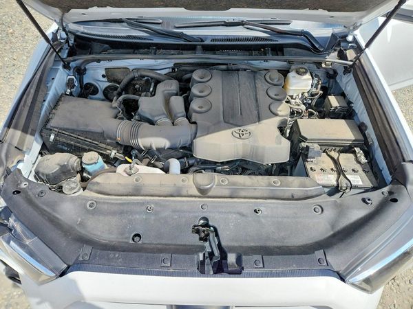 2024 TOYOTA 4RUNNER