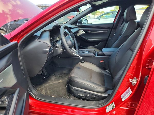 2026 MAZDA 3 Premium Plus