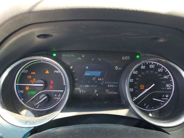 2020 TOYOTA CAMRY XLE