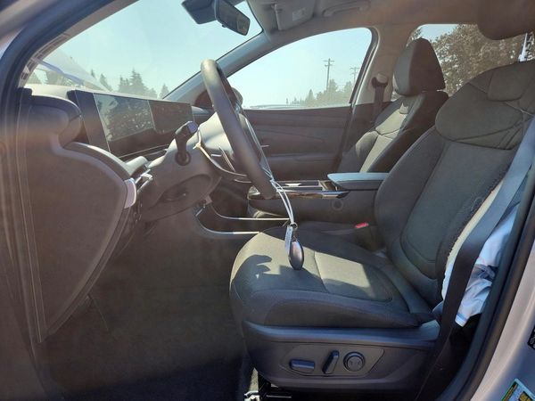 2026 HYUNDAI TUCSON SEL — DENT