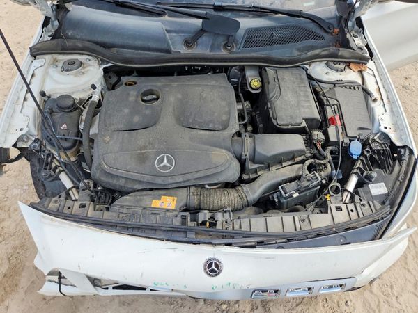 2019 MERCEDES-BENZ GLA