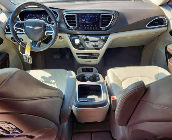2018 CHRYSLER PACIFICA Touring L Plus