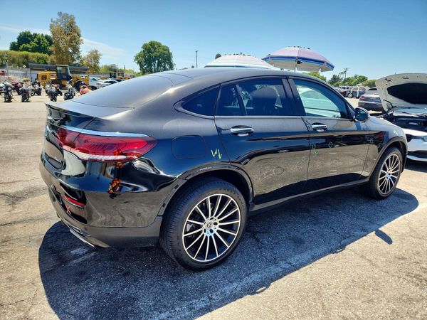 2021 MERCEDES-BENZ GLC COUPE GLC300-4M
