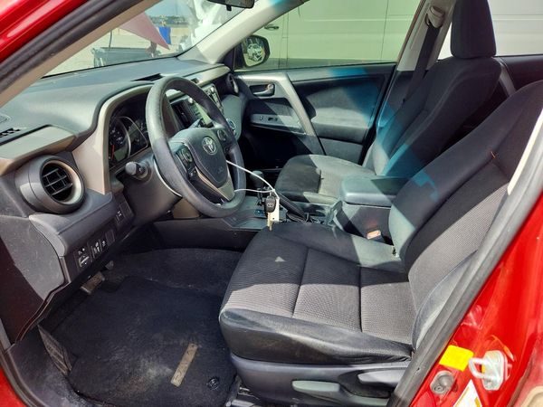 2015 TOYOTA RAV4 LE (X Grade)