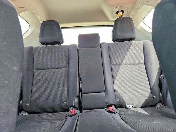 2015 TOYOTA RAV4 LE (X Grade)