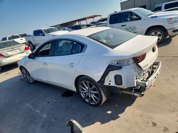 2019 MAZDA 3