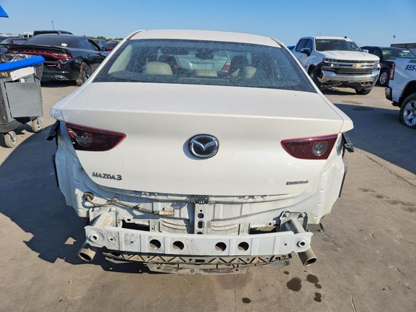 2019 MAZDA 3