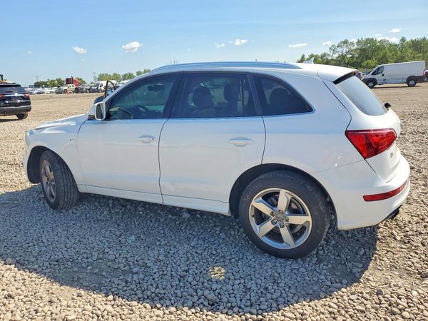 2012 AUDI Q5
