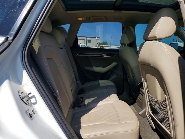 2012 AUDI Q5