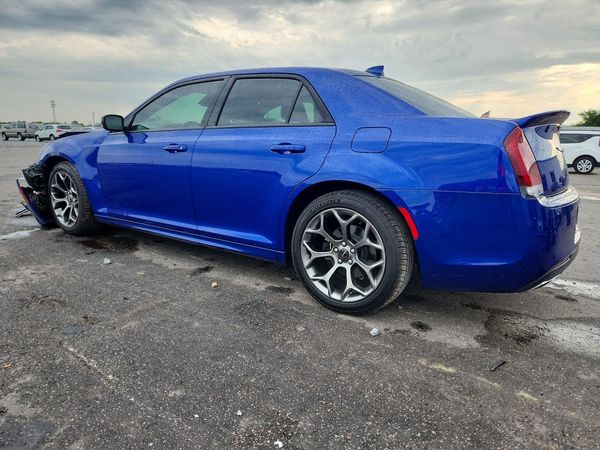 2018 CHRYSLER 300