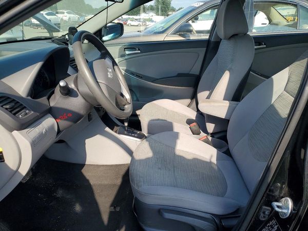 2017 HYUNDAI ACCENT SE Base