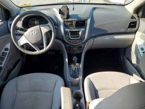 2017 HYUNDAI ACCENT SE Base