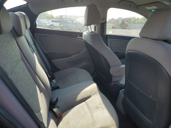 2017 HYUNDAI ACCENT SE Base