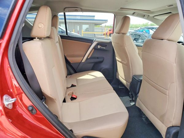 2015 TOYOTA RAV4 XLE (M Grade)
