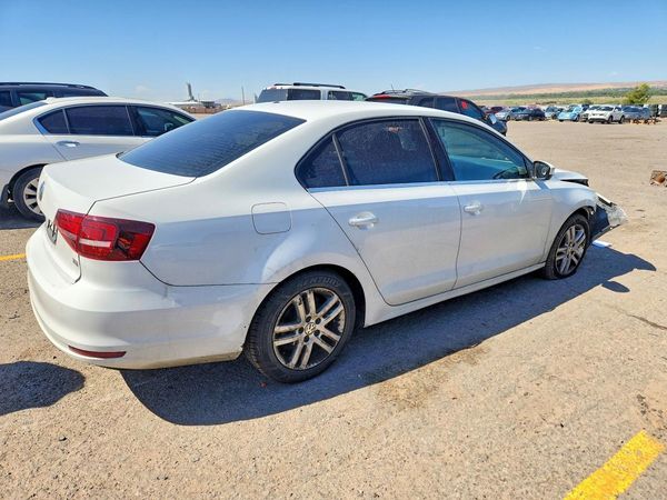 2017 VOLKSWAGEN JETTA S