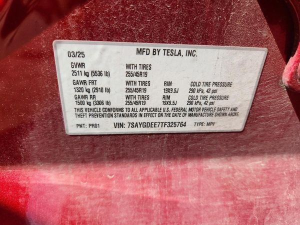 2026 TESLA MODEL Y