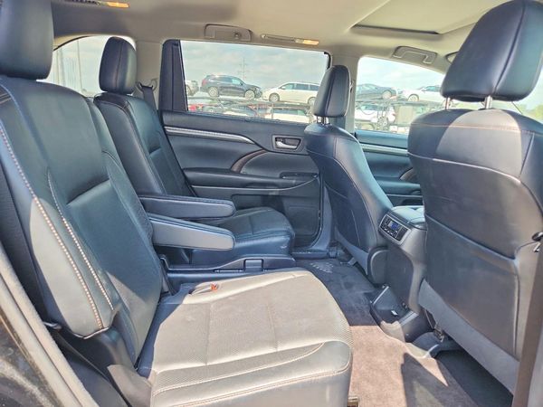 2017 TOYOTA HIGHLANDER Ltd/Ltd Platinum
