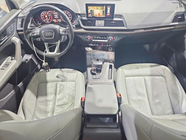 2018 AUDI Q5