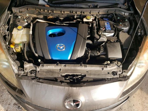 2013 MAZDA 3
