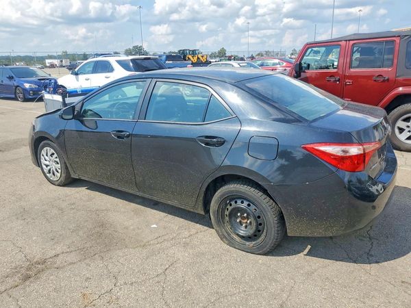 2017 TOYOTA COROLLA